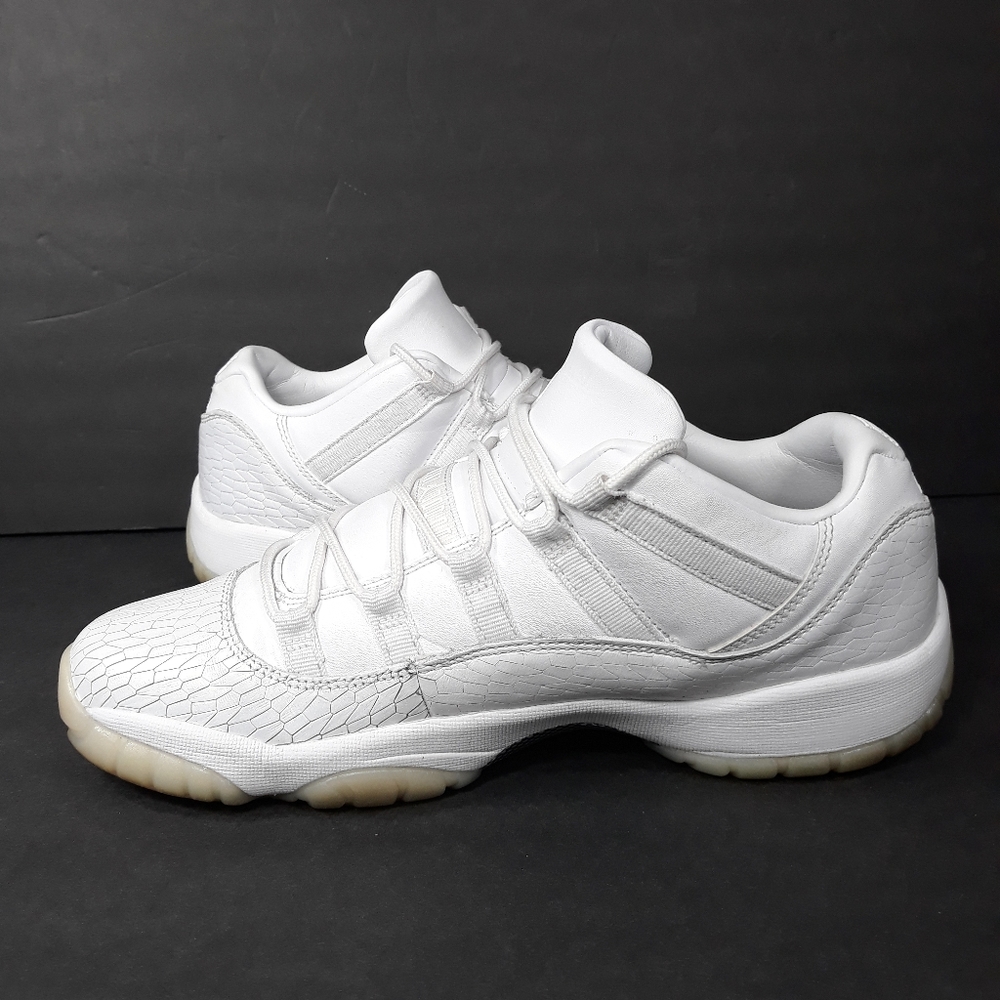 Nike Air Jordan 11 Low Heiress Platinum Sz 9 - Picture 5 of 7